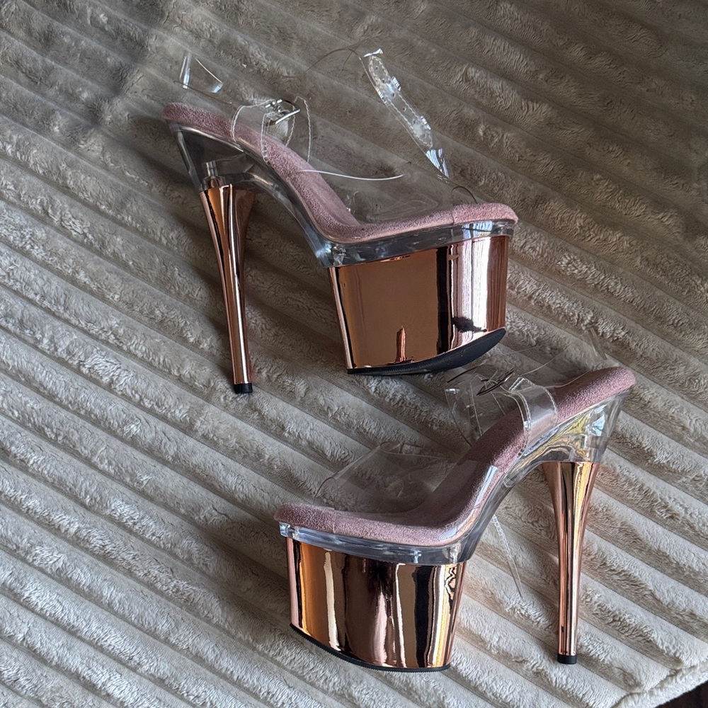 Pleaser Metallic Rose Platform Heels